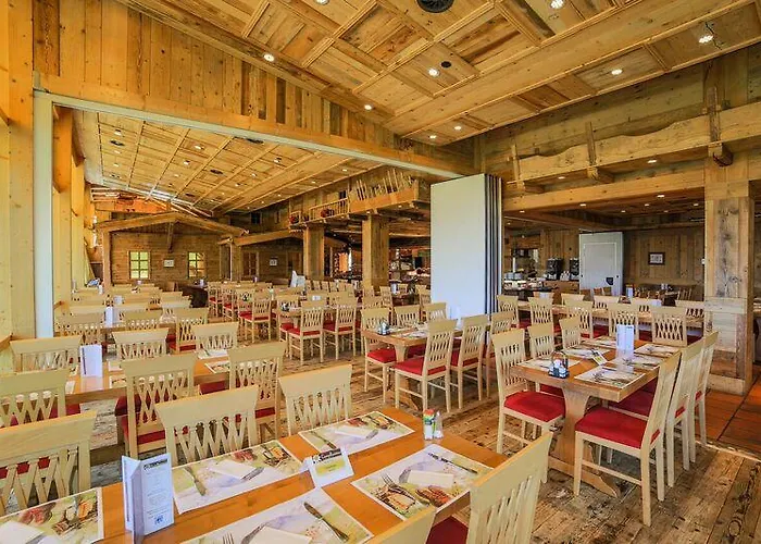 中央公馆酒店 3*